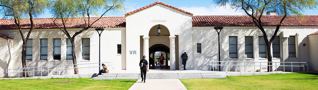 An outside image of Pima's Downtown Campus